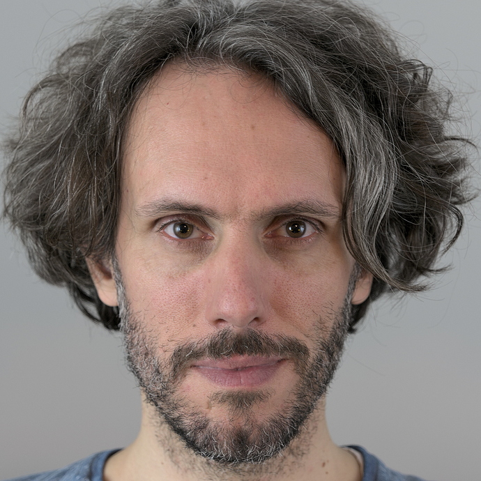 Headshot_3