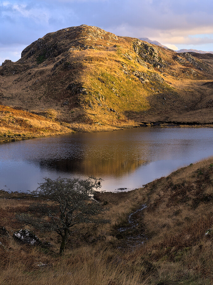 lochen-in-strontium-P1070379