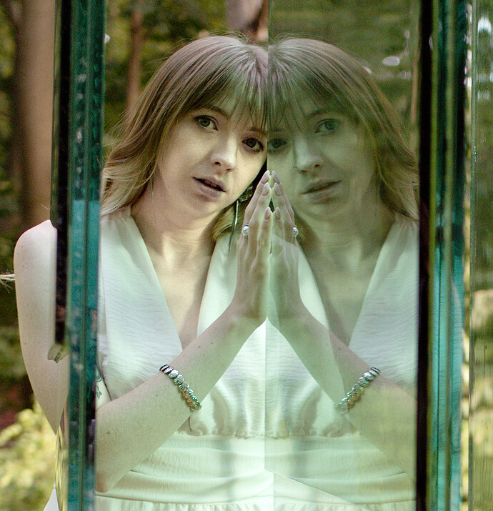 P1082383-girl-glass-reflection-rawconvert