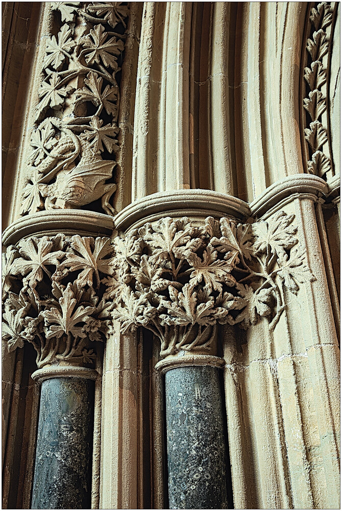 SOUTHWELL CATHEDRAL - C13th Leaf carvings. Then came plagues & up to 50% of the population died alongside the art of this finess. Afterwards the capitals had poor generic carvings.