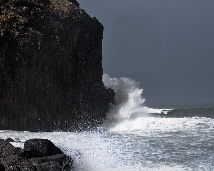 the-wave-and-the-rock-47683
