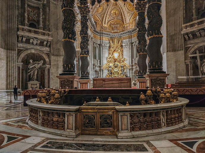 agx-inside-cathedral_02