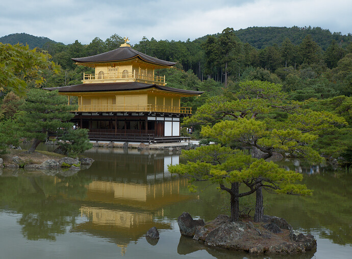 2025_10_11-10_32_54_DSCF7088 golden pavilion