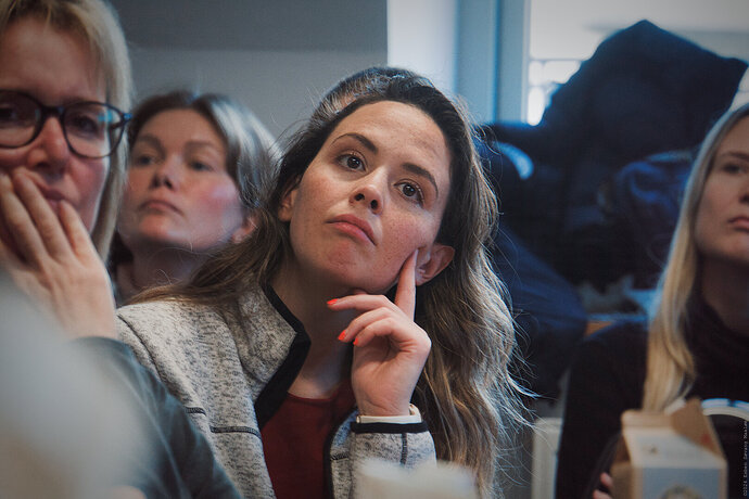 04934_0 Victoria til afdelingsmøde i Enhedslisten farve_web