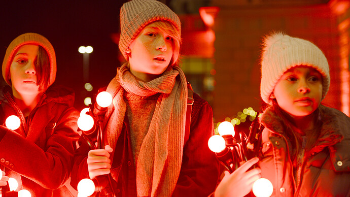 red_xmas_rec709-no-gc