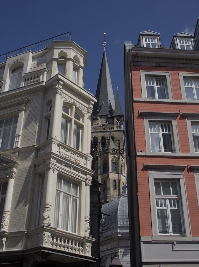 Aachen, Germany - P7160024 (2023_08_27 19_03_17 UTC)_dt_1080p_01