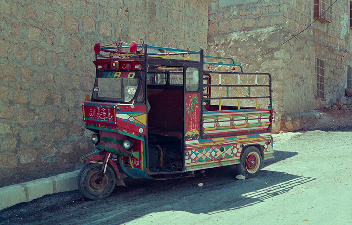 Syrie-Liban_Roll2_FUGI_C_Silfast_HDR48_image_17_01