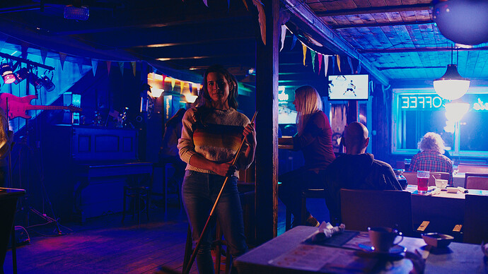 blue_bar_709_02