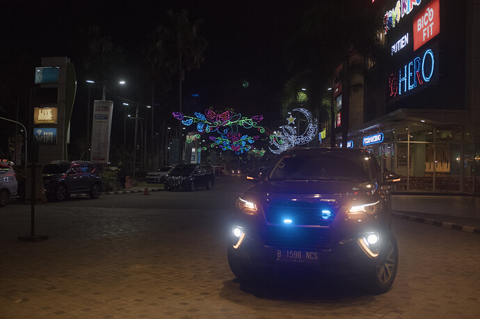 DSCK6333-gc-before-after-with-hue-preservation