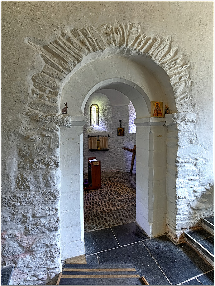 PENNANT MELANGELL - Romanesque Arch.