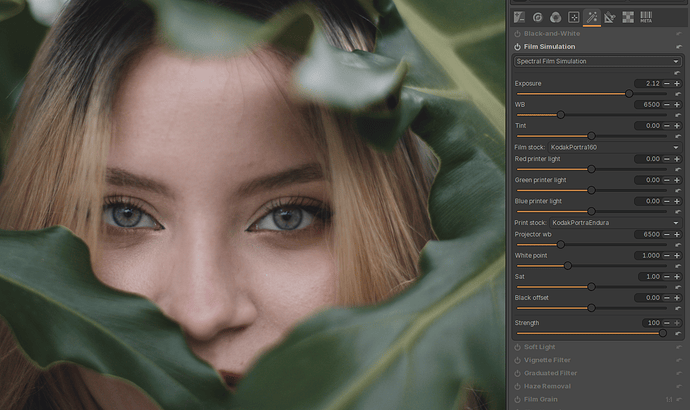 2025-10-31-203020_1372x817_scrot