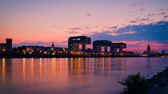 Evening mood at the Rhine