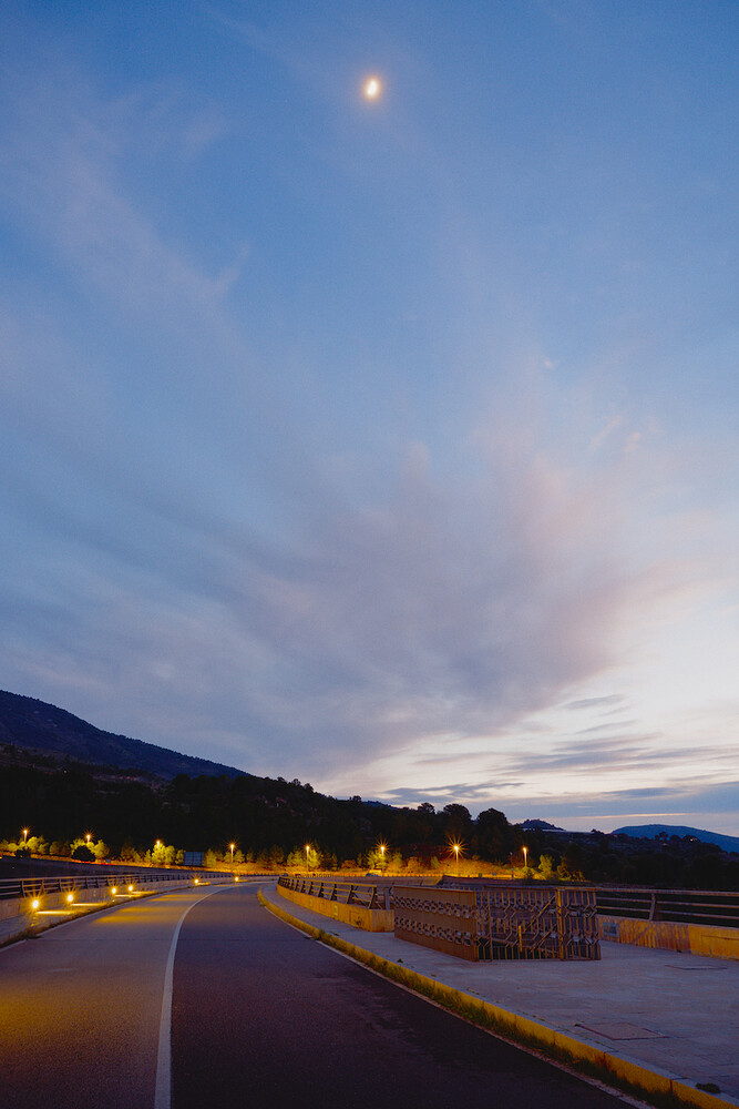 lines_light_moon_thumper_edit