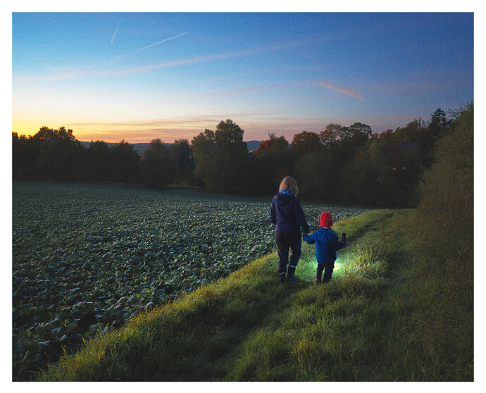 251013_190715_DSC05225 (0)