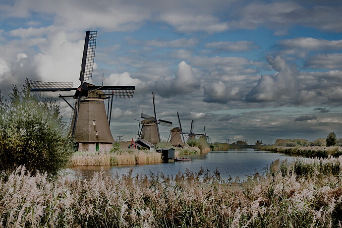 Windmill_2019-10-28_16-19-49-2019.10.28_01