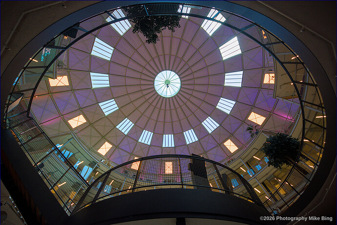EMG26987-F0mm-A5.6-Haarlem-ISO800-dt_v1-2026-web