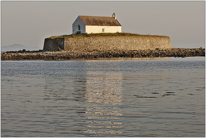 LLANGWYFIN - Tidal, off the W. coast of Anglesey.