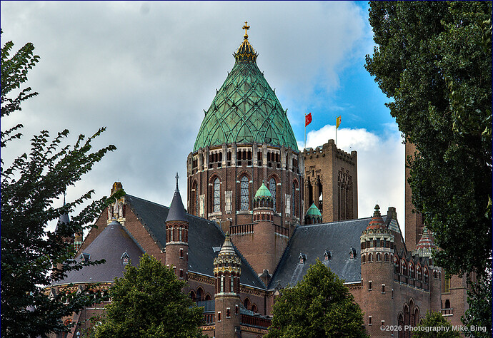 EMG26963-F55mm-A5.6-Haarlem-ISO200-dt_v1-2026-web