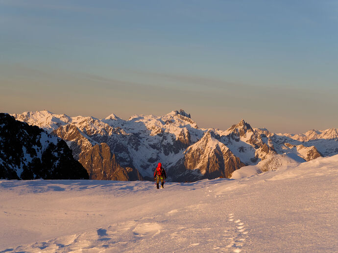 141221_164425-cg-orig_02