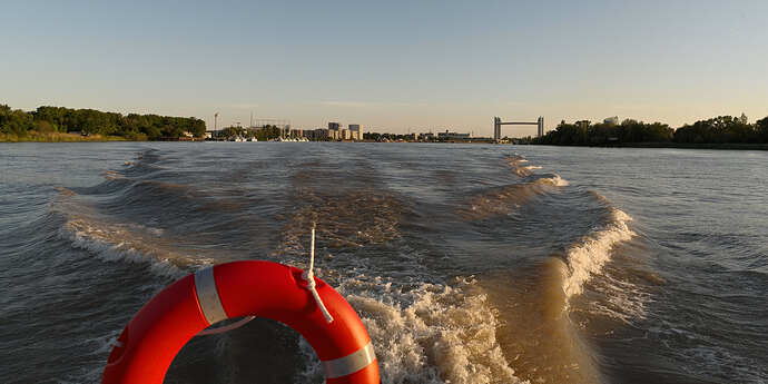 Garonne river, Bordeaux