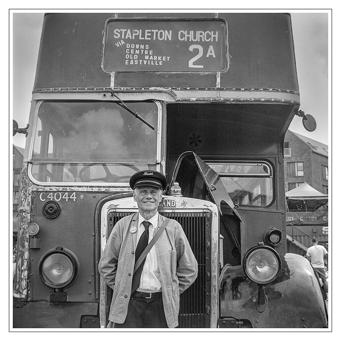 26-05-09 tri-x 400 3.5-06