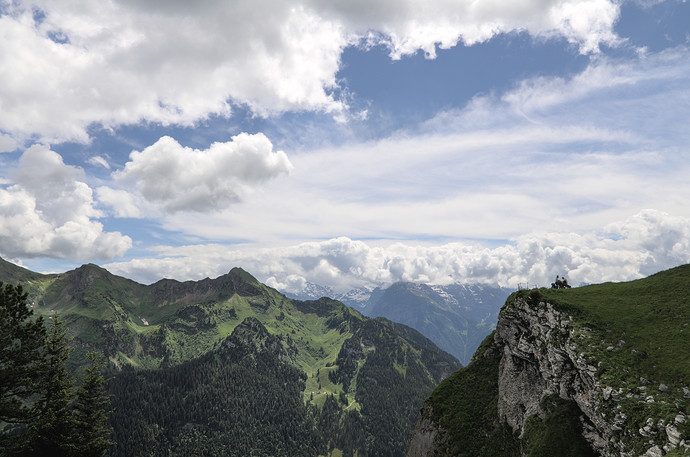 Stoos-Switzerland-Kofa-V1-S-sRGB