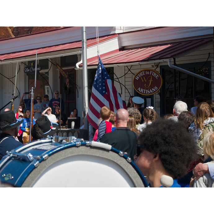 20250529_0117-1080x1080