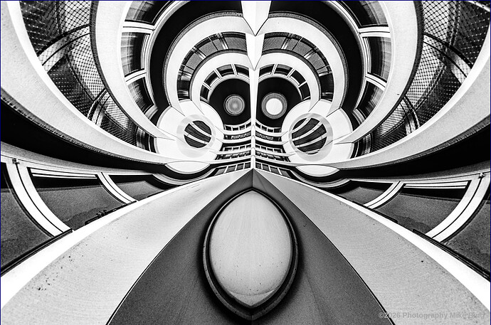 R0002897-Zaandam-ISO200_v2-BW-2026-web