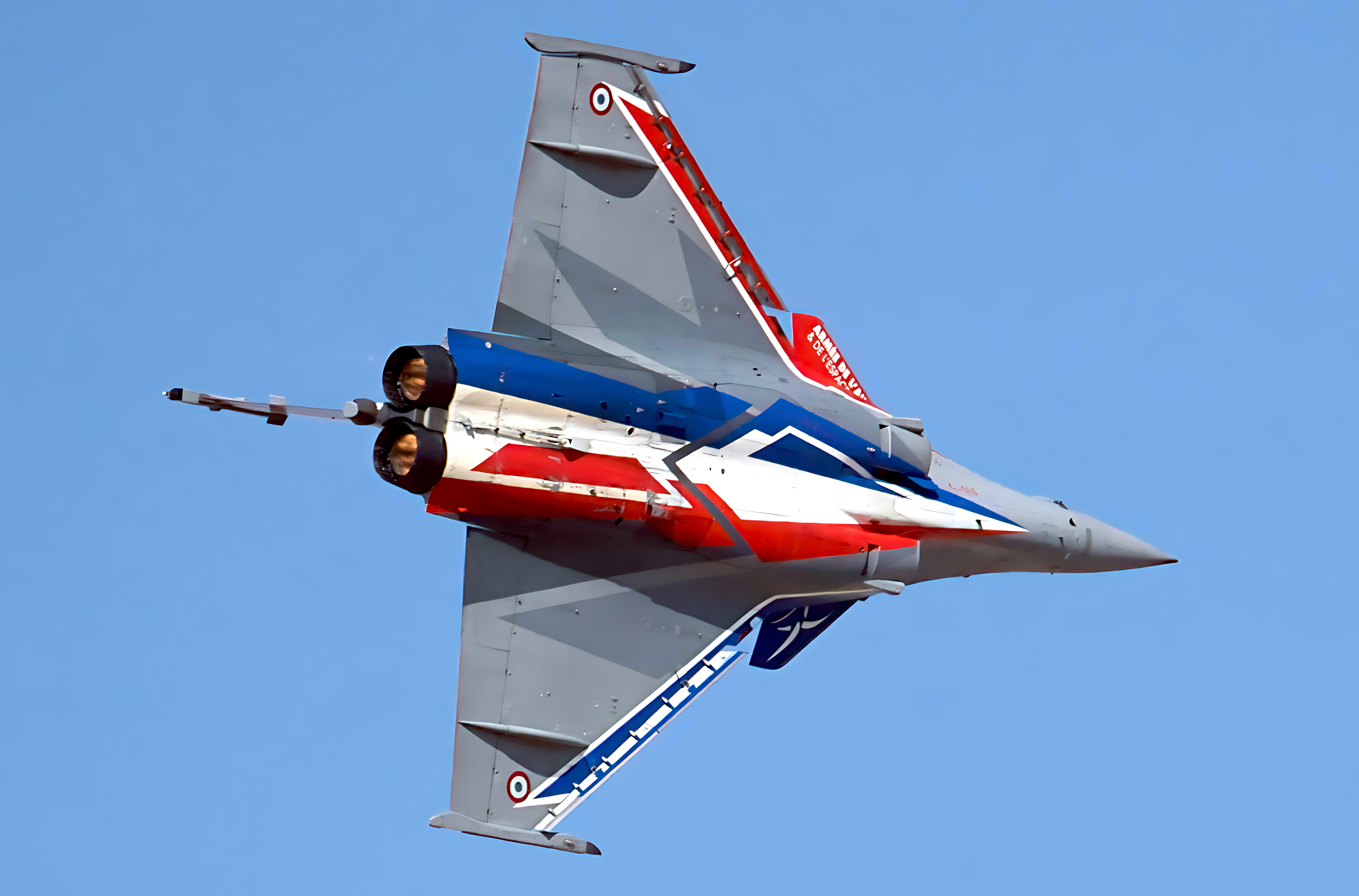 The stunning Rafale of the French Display team - Processing - discuss ...
